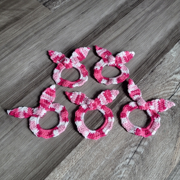 Crochet Candycane Bunny Ears Scrunchies - Set of 5 - Picture 3 of 5